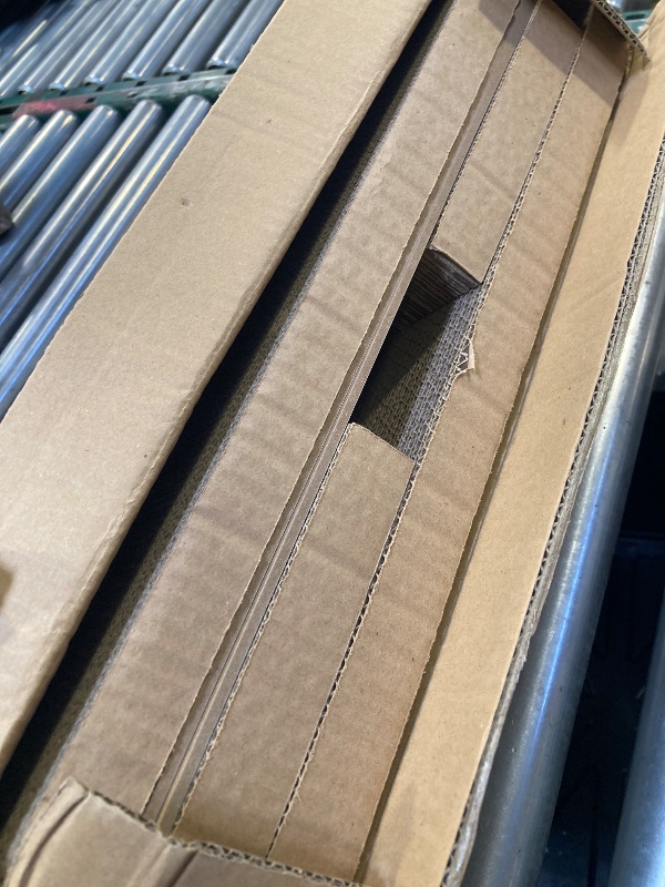 Photo 1 of Scrashing cat mat 
