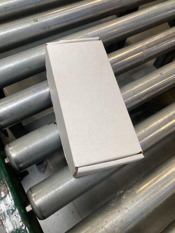 Photo 1 of Apple iPhone 16 Pro, US Version, 512GB, Black Titanium - Unlocked (Renewed)