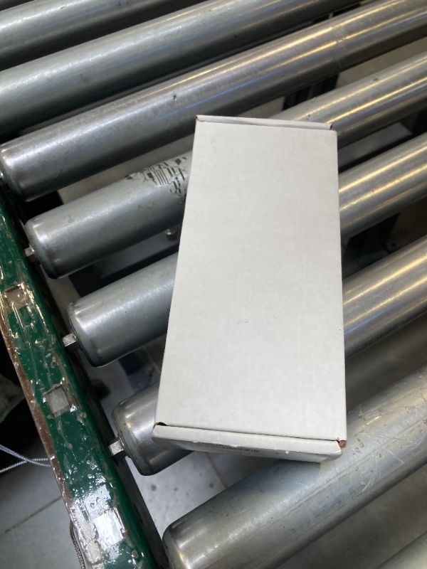 Photo 1 of Apple iPhone 16 Pro, US Version, 128GB, Natural Titanium - Unlocked (Renewed)