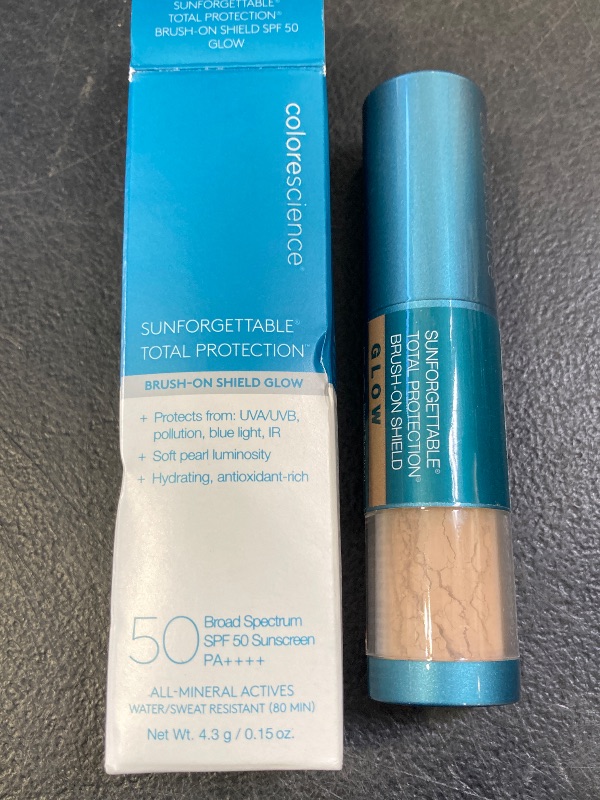 Photo 1 of Colorescience Sunforgettable Total Protection Brush On Shield GLOW SPF 50