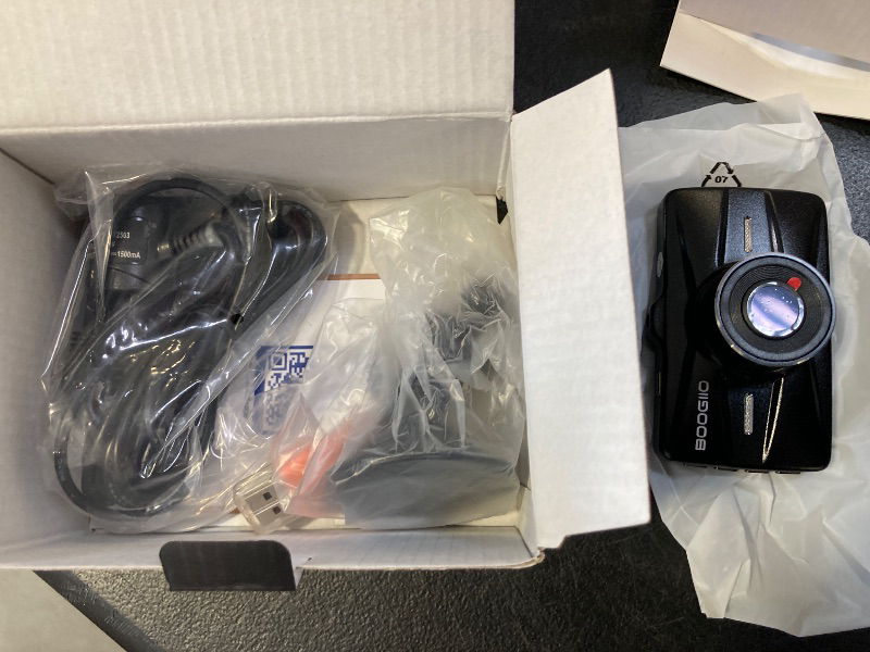 Photo 1 of Dash Cam Front with 32G SD Card, BOOGIIO 1080P FHD Car Driving Recorder 3'' IPS Screen 170°Wide Angle Dashboard Camera Aluminum Alloy Case, WDR G-Sensor Parking Monitor Loop Recording Motion Detection