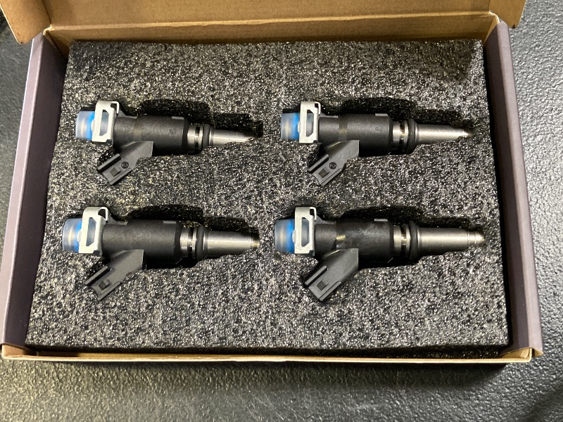 Photo 1 of YIHOVY Upgraded Fuel Injectors FJ1043 fit for Chevrolet 2009-2011 Aveo 2009-2011 Aveo5 L4 1.6L, fit for Pontiac 2009-2010 G3 L4 1.6L, 25380933, 55559377, 780019HQ, H75117802, 75117802 (4)
