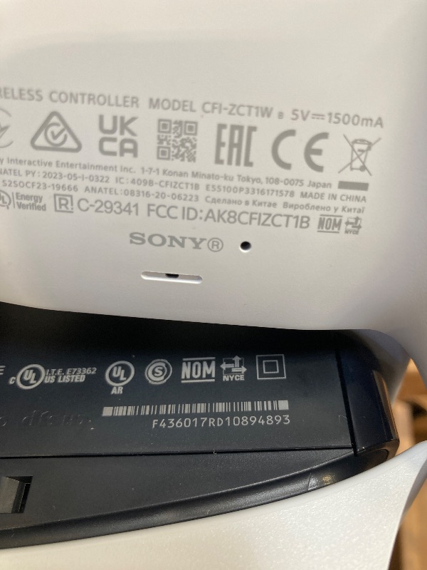 Photo 1 of PlayStation®5 Digital Edition (slim)