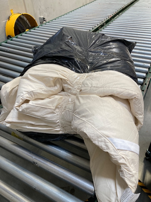 Photo 1 of mattress topper QUEEN 