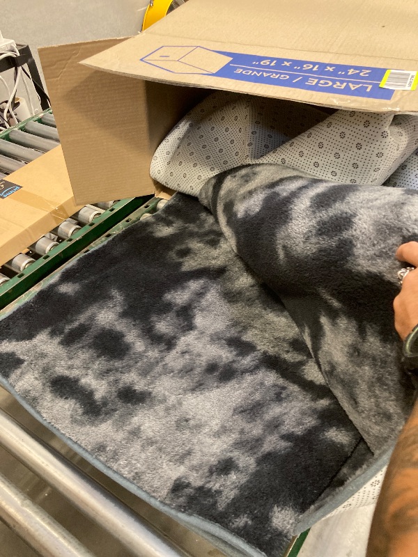 Photo 1 of  Black Grey Tie-Dyed Rug for Living Room 8x10 Fluffy Area Rug Mat Bedside Throw Rug for Bedroom Kids Room Boys Teens Nursery Baby Dorm Office Home Decor Aesthetic Carpets 