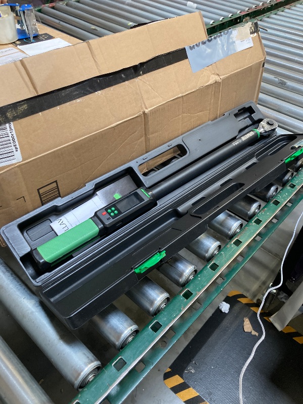 Photo 1 of Digital Torque Wrench, 1/2" Torque Wrench, 12.5-250.8 Ft-lbs/17-340 N.m, ±2? ACCURACY with Buzzer & LED Indicator for Automotive Motorcycle & Bicycle