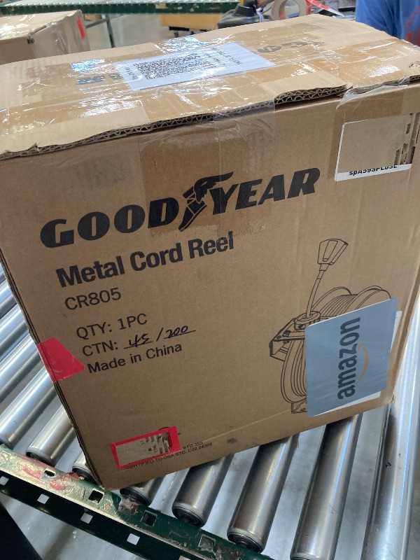 Photo 1 of Goodyear Extension Cord Reel Retractable 12AWG x 50' Feet 3C SJTOW Cable Triple Tap Connector Power Rating 125 Volt AC 13 Amp 1625 Watt Industrial Steel Single Arm
