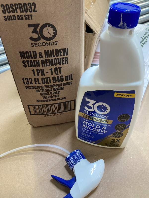 Photo 1 of 30 SECONDS Mold and Mildew Stain Remover  