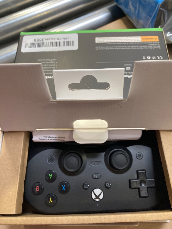 Photo 1 of 8Bitdo Pro 2 Wired Controller for Xbox, Hall Effect Joysticks and Hall Triggers, 3.5mm Audio Jack, Compatible with Xbox Series X|S, Xbox One, Windows 10/11 - Officially Licensed (Black)