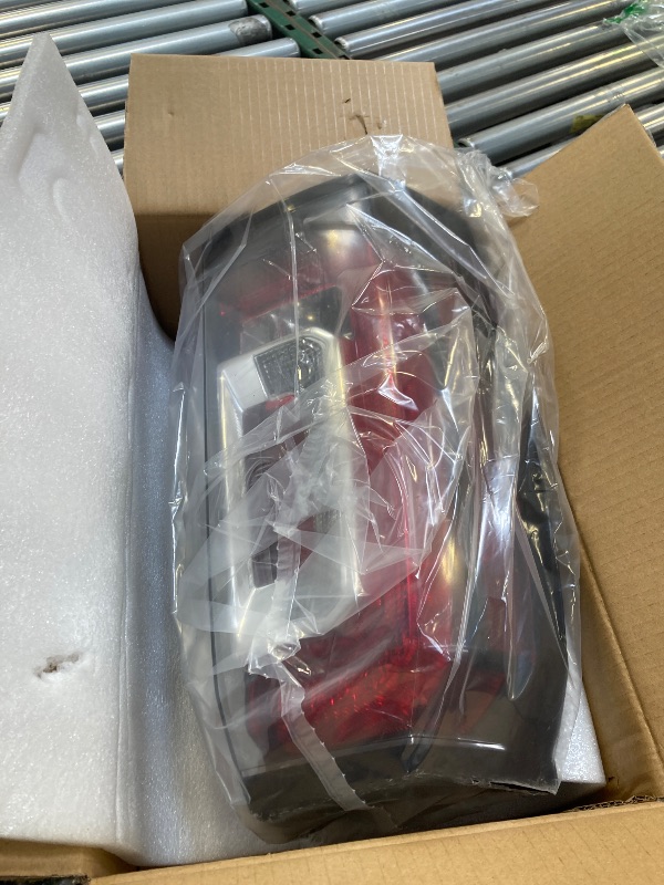 Photo 1 of Goopool Tail Lights Assembly Compatible With GMC Yukon/Yukon XL 2015 2016 2017 2018 2019 2020 Left Driver Side LED Lens Taillights Brake Signal Assembly With Bulb
