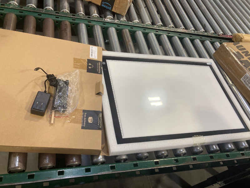 Photo 1 of Zocelight A2 Light pad,7mm Ultra-Thin led Light Box