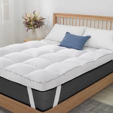 Photo 1 of Queen Rose Queen Size Mattress Topper White Luxury Down Alternative Fiber Mattress Topper with Elastic band