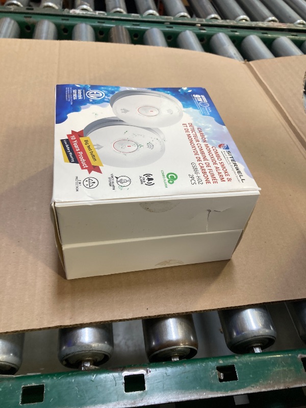 Photo 1 of Siterwell  Detector Carbon Monoxide Detector Combo 10 Year Battery, Meets UL217-9th Standards, Reduced Nuisance Alarms, Smoke and Carbon Monoxide Detector with Bilingual Voice Alerts, 2 Pack