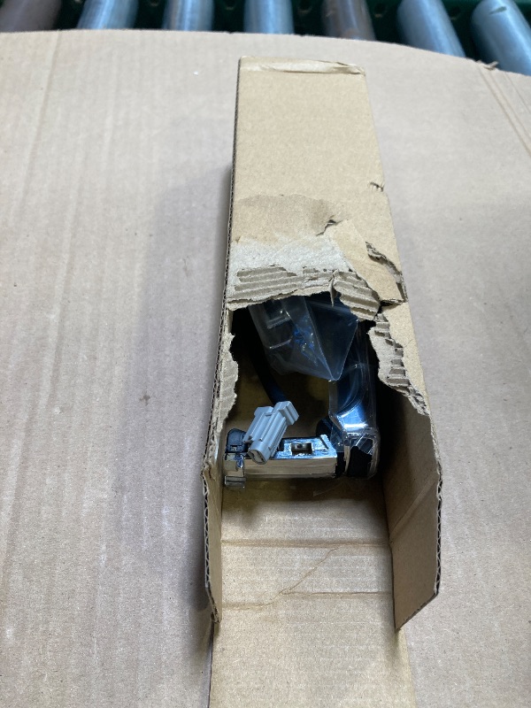 Photo 1 of Lcyolada Exterior Door Handle with Smart Entry Keyless Front Left Driver Side for 2003-2008 Infiniti FX35 FX45, 2003-2007 Nissan Murano, 2008-2009 Nissan Rogue, Replaces# 80640-CB01A, 82645-CA000