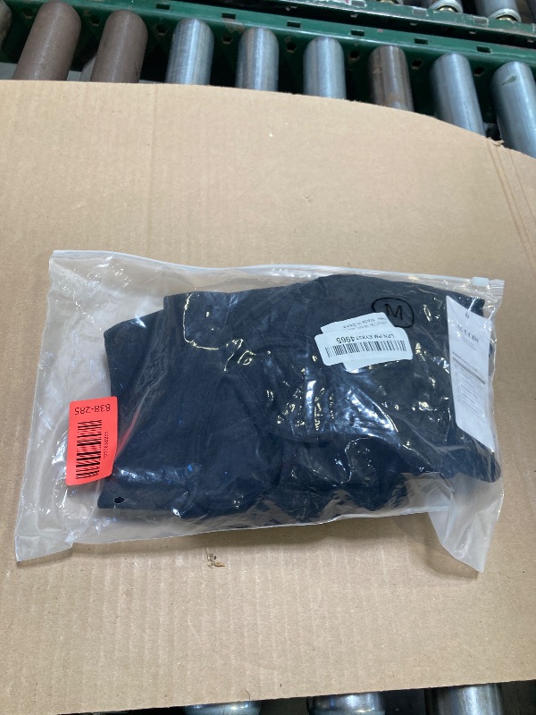 Photo 1 of ABOCIW Women Seamless 2 piece Workout Sets Strappy Padded Sports Bra Scrunch Butt Lifting High Waisted Leggings Outfits Black Medium