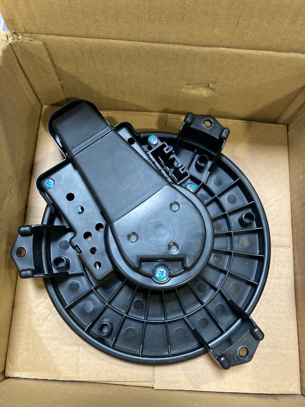 Photo 1 of 700215 Blower Motor with Fan 68232372AC Compatible with Dodge Lexus and Toyota Vehicles Journey, ES300h ES350 4Runner Avalon Camry Highlander 2005-2020 Replaces, 87103-0E040, 87103-60400
