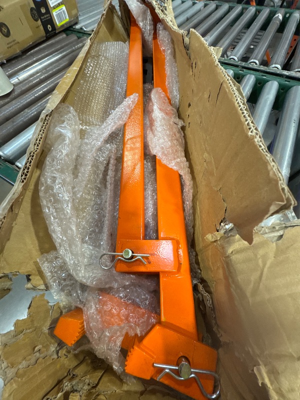 Photo 1 of T Post Puller Fence Post Puller Heavy Duty Fence Post Puller with 47" Lifting Chain & T Post Puller Plate Puller T Post Puller for Round Fence Posts T Stakes Sign Post & Tree Stump
