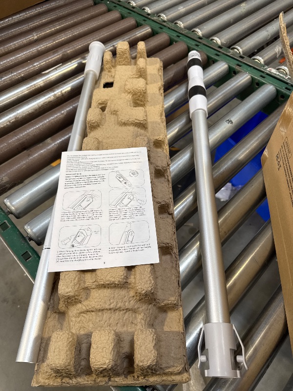 Photo 1 of (2025 New) Efurden Cordless Pool Vacuum, Handheld Pool Vacuum with Running Time up to 60-Minutes for Above Ground Pools, Spas and Hot Tubs, Green
