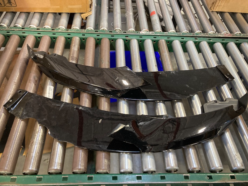 Photo 1 of Car front bumper lip splitters