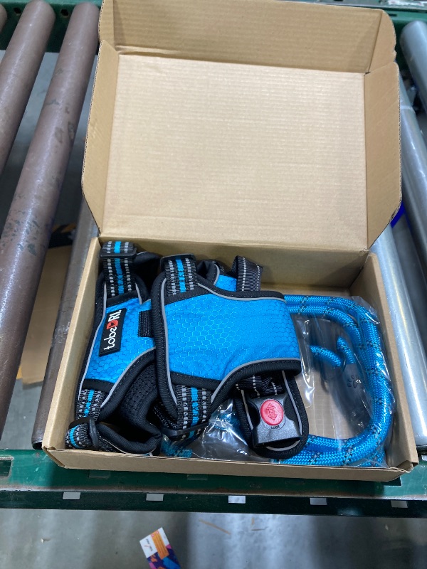 Photo 1 of tobeDRI No Pull Dog Harness Adjustable Reflective Oxford Easy Control Medium Large Dog Harness with A Free Heavy Duty 5ft Dog Leash (L (Neck: 18"-25.5", Chest: 24.5"-33"), Blue Harness+Leash)