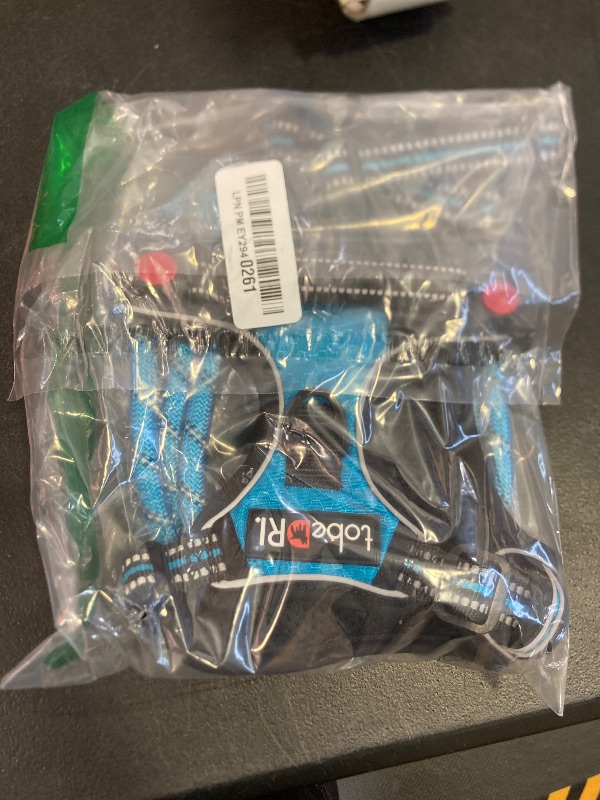 Photo 1 of tobeDRI No Pull Dog Harness Adjustable Reflective Oxford Easy Control Medium Large Dog Harness with A Free Heavy Duty 5ft Dog Leash (S (Neck: 13"-18", Chest: 17.5"-22"), Blue Harness+Leash)