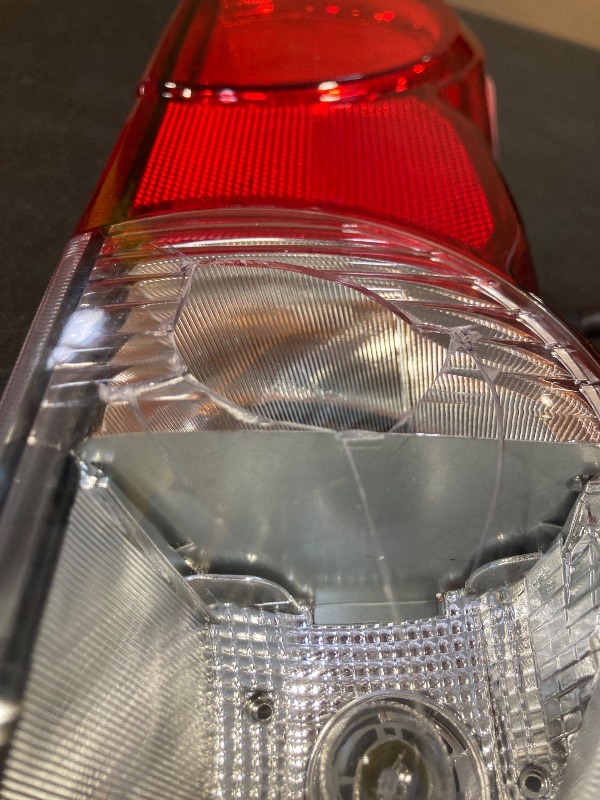 Photo 1 of XQSMWF Right Tail Light Assembly Compatible with Nissan NV200 2013 2014 2015 2016 2017 2018# 265503LM0A NI2801201 Passenger Side