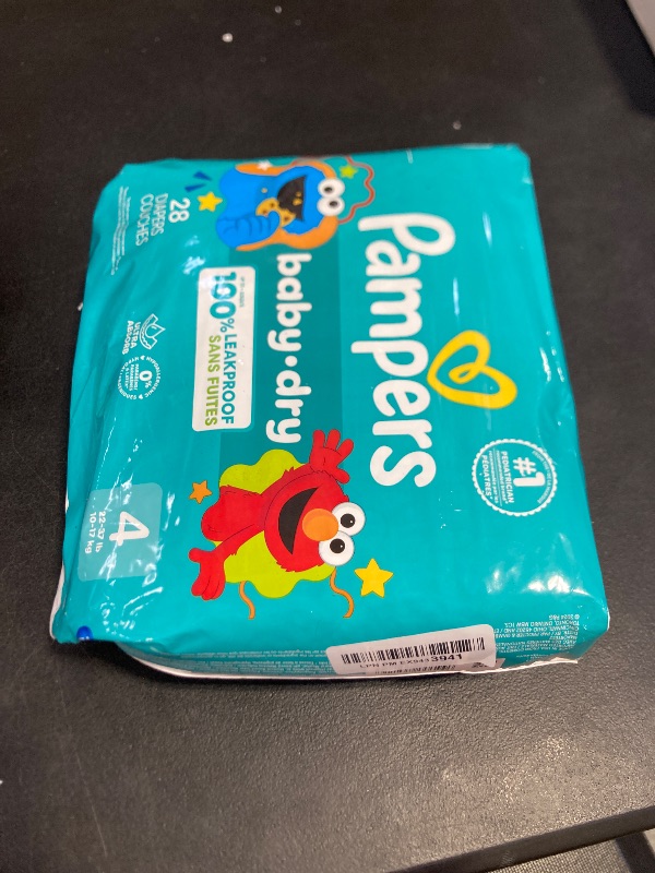 Photo 1 of Pampers Diapers - Baby Dry - Size 4