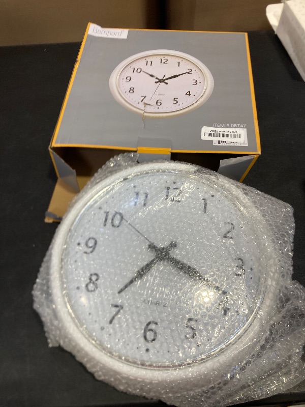 Photo 1 of Bernhard Products Retro Wall Clock 12 Inch White Kitchen 50's Vintage Design Round Silent Non-Ticking Quality Quartz Clock for Home Office Nursery Bathroom Classroom Easy to Read