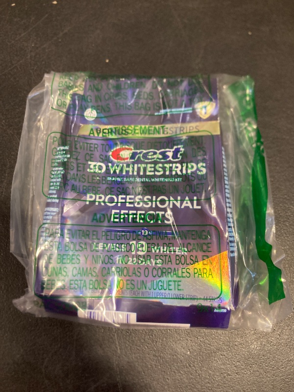 Photo 1 of Crest 3D Whitestrips Professional Effects – Teeth Whitening Kit, 22 Treatments (20 + 2 Bonus), Each with 1 Upper/1Lower, 44 Strips – Crest 3DWhite Teeth Whitening Strips