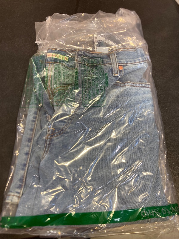 Photo 1 of Levi's Women's Ribcage Straight Full Length Jeans, Ringing Bells (Stretch), 32