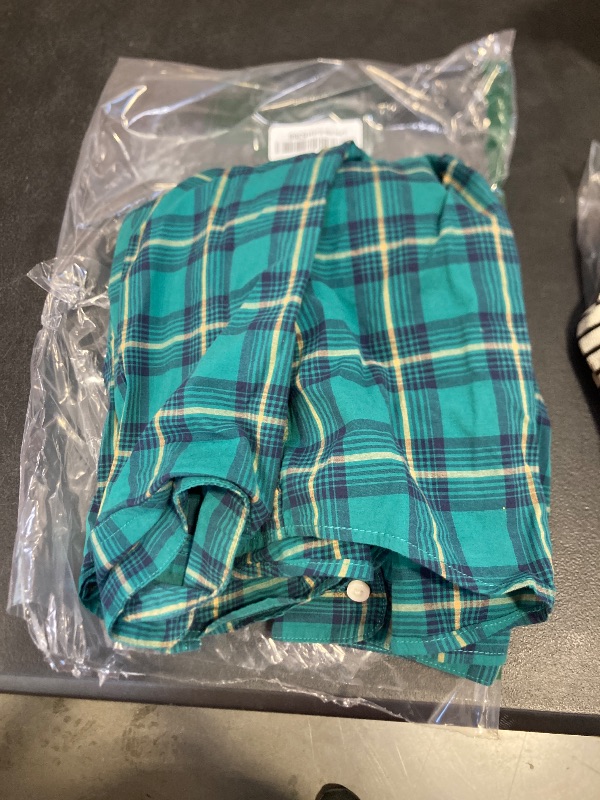 Photo 1 of Amazon Essentials Men's Long-Sleeve Slim-Fit Stretch Poplin Shirt, Green Gold Checked, X-Large