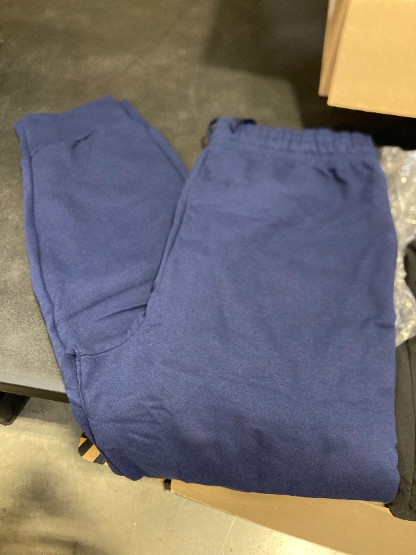 Photo 1 of Hanes EcoSmart Jogger Sweatpants, Men's Midweight Fleece Lounge Pants, 30.5"
medium 