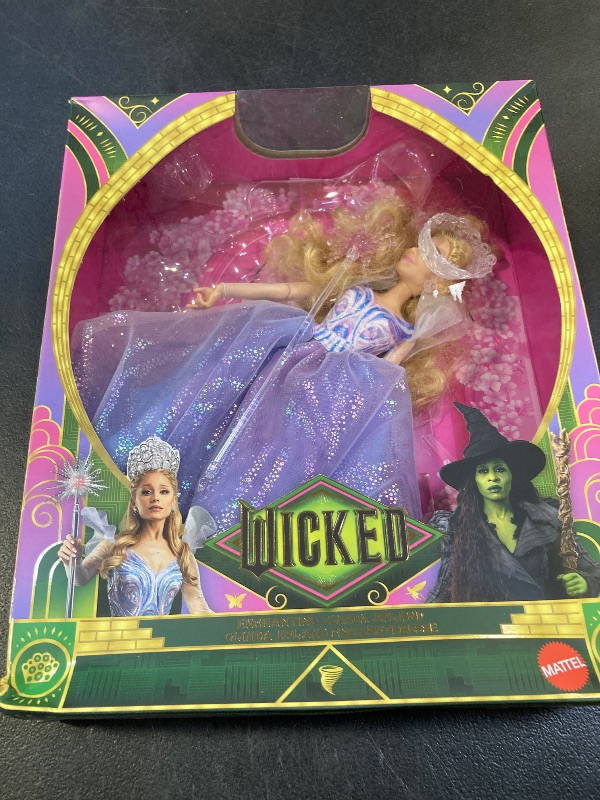 Photo 1 of Mattel Universal Picturesâ€ Wicked: for Good Deluxe Glinda Fashion Doll with Removable Outfit & 3 Accessories, Inspired by The Movie