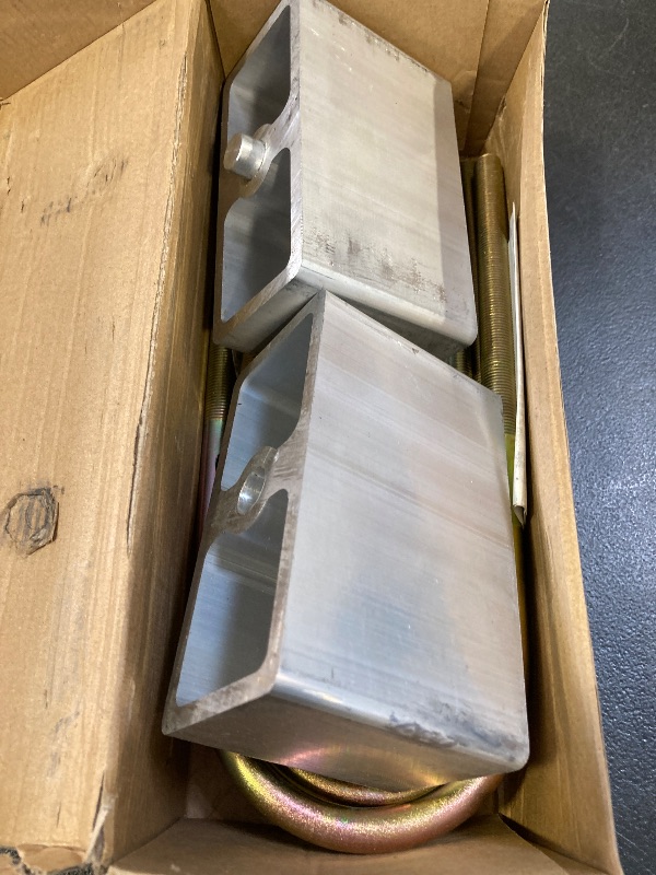 Photo 1 of Racewill 3 inch Universal Leaf Spring Lowering Block Kits, 5" Length x 2-1/3" Width Blocks, with 4 Pack Heavy Duty Galvanized U-Bolts
