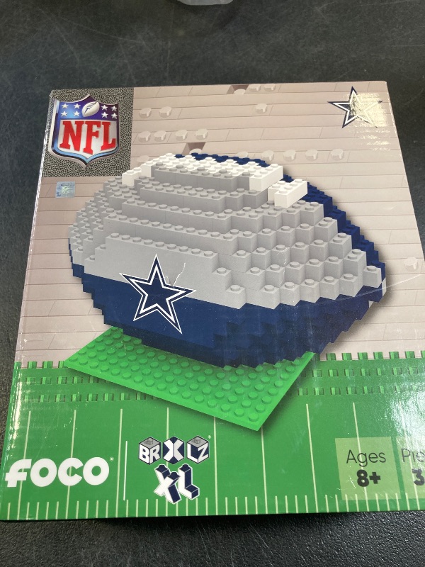 Photo 1 of FOCO Dallas Cowboys NFL BRXLZ XL Football