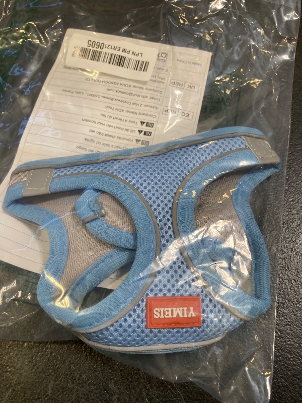 Photo 1 of HEELE Dog Harness, No Pull Adjustable Padded Reflective Harness for Small Medium Large Dogs with Handle for Walking Training, Blue, M
