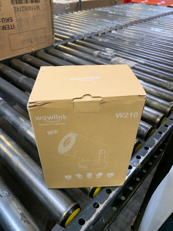 Photo 1 of [Built-in Apps & 2026 Upgraded] Mini Projector with WiFi 6 and Bluetooth 5.4 Support 4K 1080P Auto Keystone 180° Rotatable Projector Portable Compatibile with HDMI/TV Stick/Memory Stick/Laptop, White