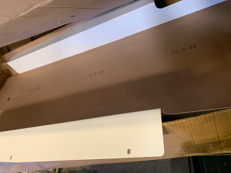 Photo 1 of Weather Guard 96142301 RAM ProMaster Screen Bulkhead , white