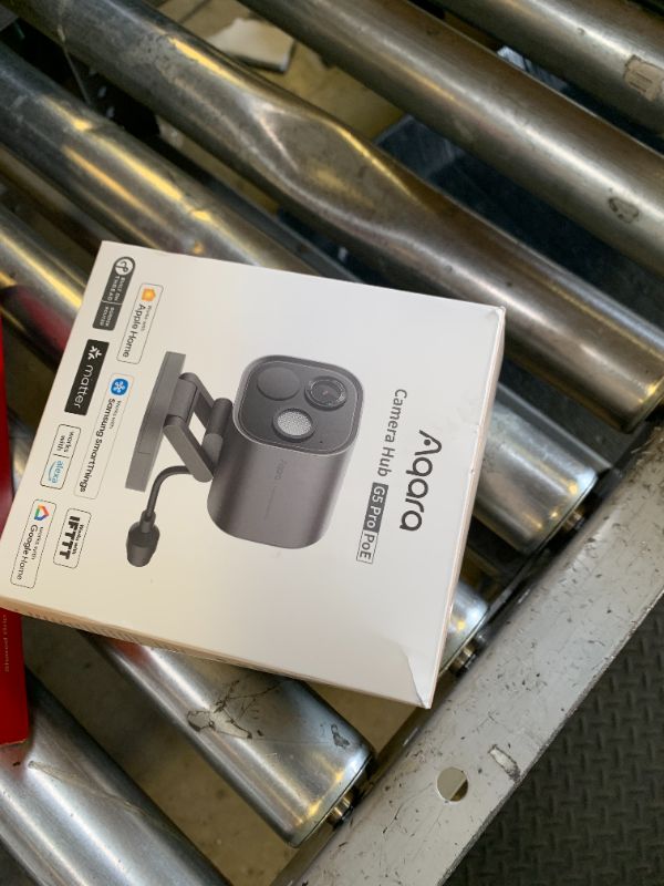 Photo 1 of Aqara 4MP Camera Hub G5 Pro PoE, True Color Night Vision Security Camera Outdoor, HomeKit Secure Video, Thread Border Router, Local Detection, Thread/Zigbee, Supports Alexa, Google, Smartthings, Gray