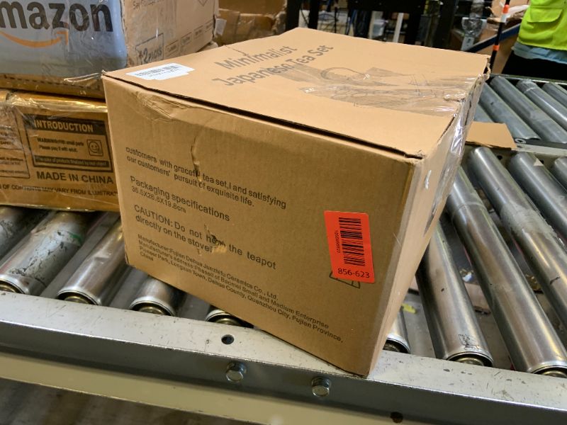 Photo 1 of KEYDUACU Japanese Tea Set, Kiln-Formed Ceramic Tea Set, Plum Blossom Embossed, Includes 1 Teapot, 6 Teacups,Tea Tray,Strainer, Used for home, outdoor, gift, Chinese Kung Fu Tea Set(FDMH-GREEN)