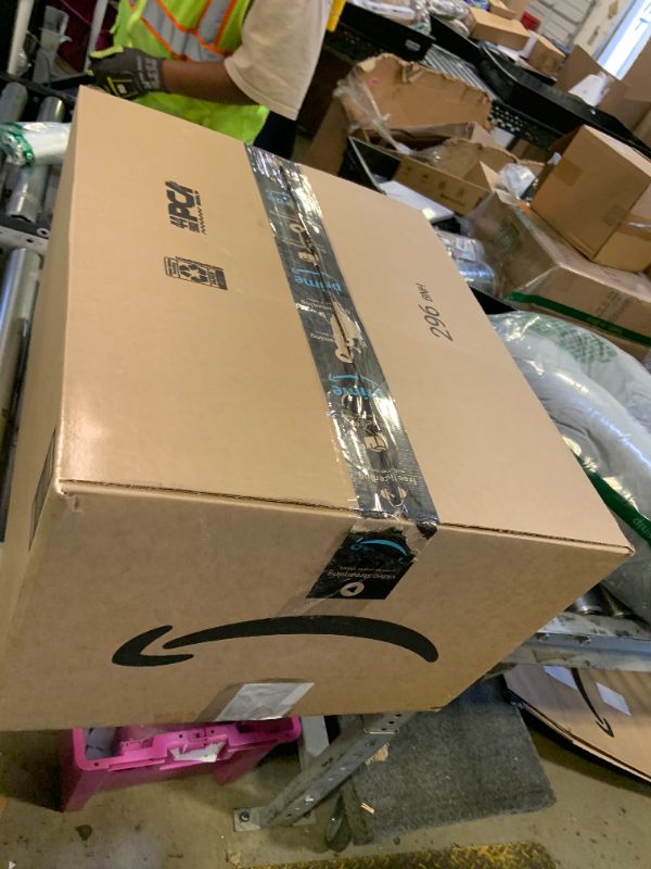 Photo 1 of Beautyrest Cotton Blend Heated Mattress Pad Secure Comfort Technology - Luxury Quilted Electric Mattress Pad with Deep Pocket - 5-Setting Heat Controllers, Queen, White