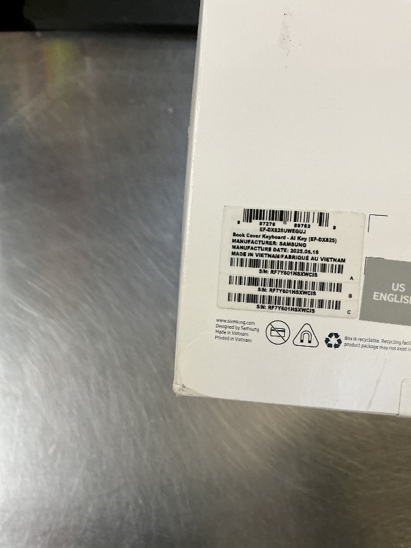 Photo 1 of SAMSUNG Galaxy Tab S10+ Book Cover Keyboard AI Key, Detachable Platform, PC-Like Experience, Adjustable Viewing Angles, Wireless Keyboard Sharing, US Version, White