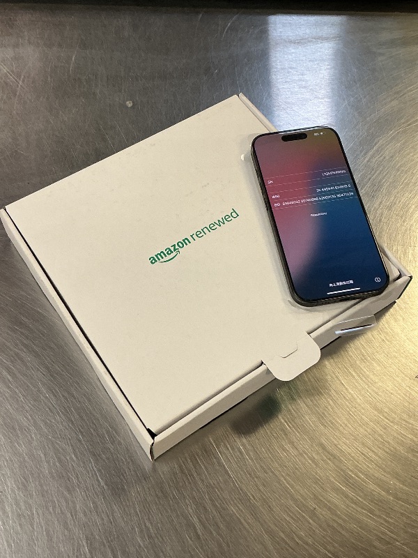 Photo 1 of Apple iPhone 16 Pro, US Version, 256GB, Black Titanium - Unlocked (Renewed Premium)