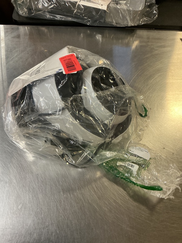 Photo 1 of PlayStation VR2 Horizon Call of The Mountain™ Bundle (PSVR2)