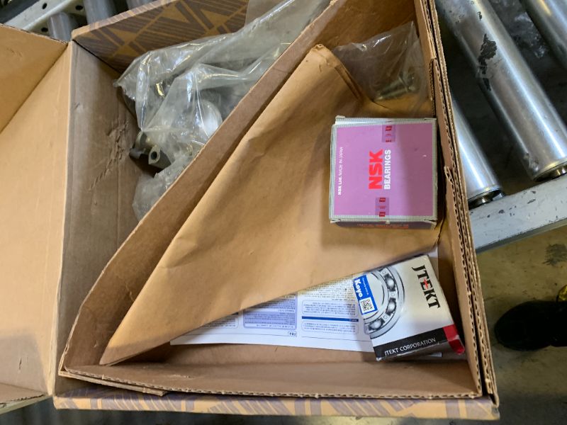 Photo 1 of *****BROKEN DOES NOT WORK*****
AISIN TKT-010 Engine Timing Belt Kit with Water Pump - Compatible with Select Lexus LS400, SC400