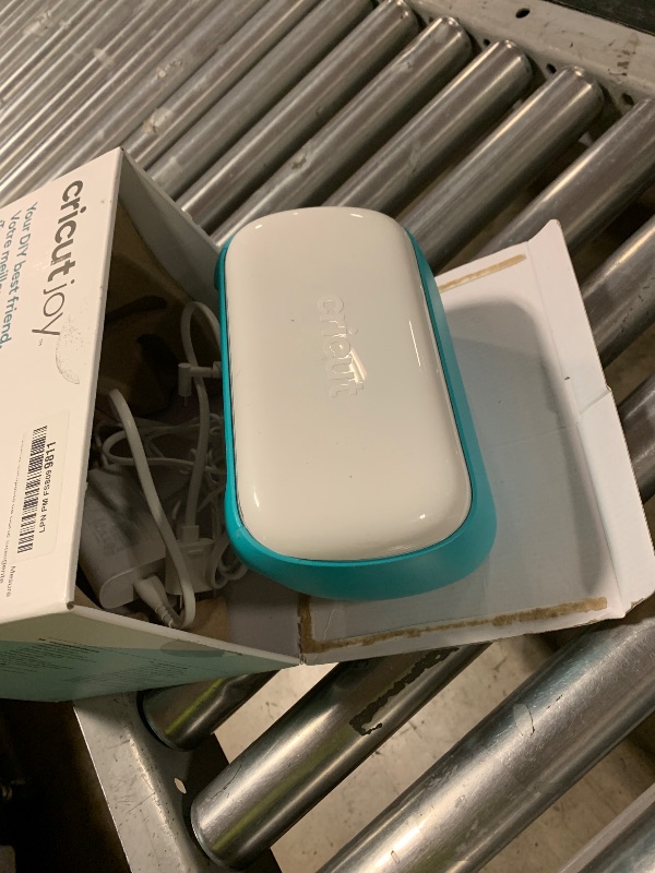 Photo 1 of Cricut Joy Machine & Digital Content Library Bundle