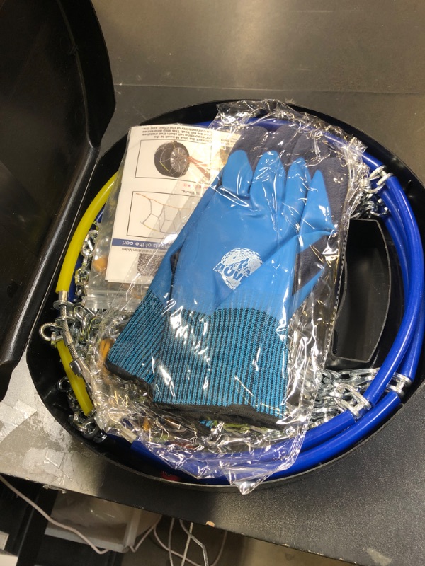 Photo 1 of Snow-Chains Auto Fixing 1 Min Quick Fit Easy Installation Tire-Chains, Portable Reusable Universal Emergency Tire Traction Chain for Passenger Car, Pickup Trucks and SUV - Set of 2 (HKN-120)