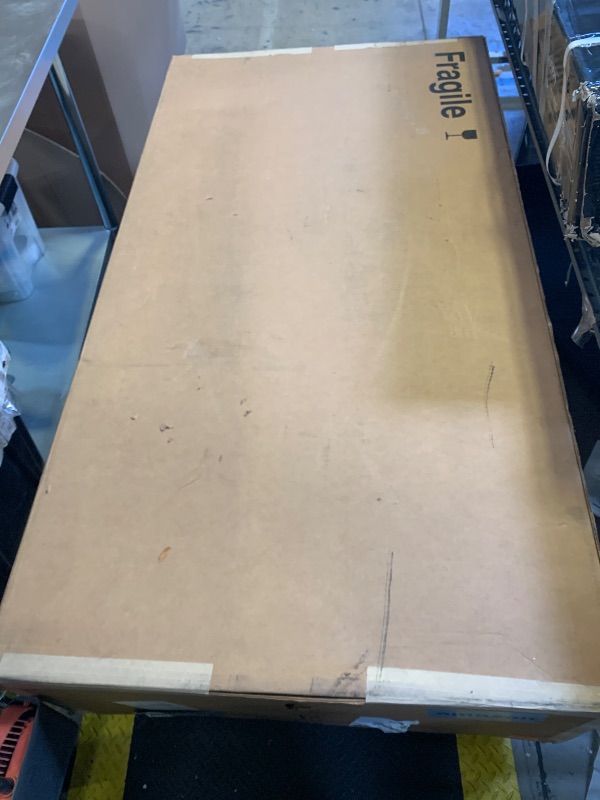 Photo 1 of Thule 614 Pulse Cargo Box