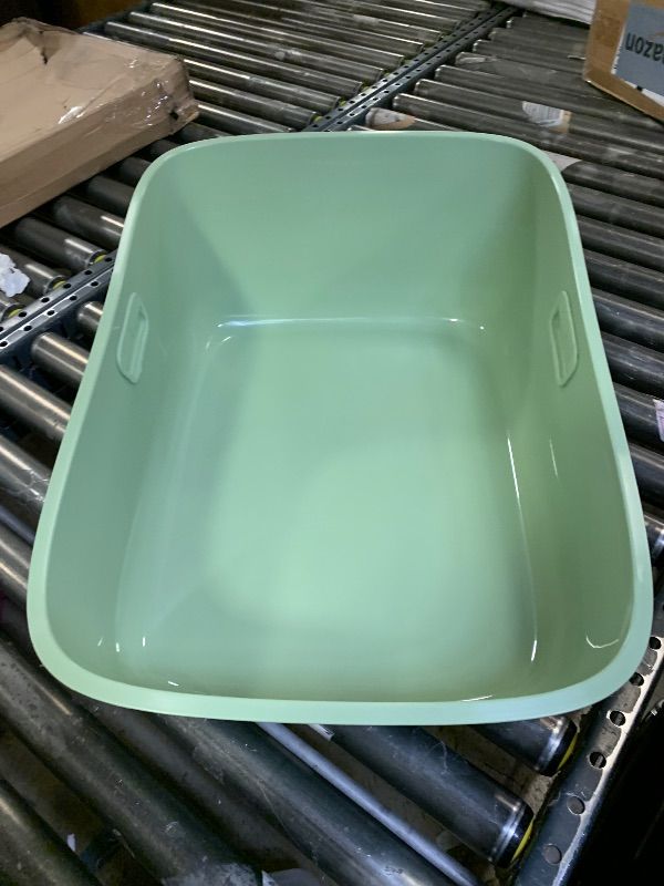 Photo 1 of LoopTime Extra Large Cat Litter Box with High Sides,Jumbo Cat Litter Pan for Indoor Big Cat,Open Top XL Kitty Litter Boxes with Low Entry for Kittens & Senior Cats,Anti-Splashing,Easy to Clean (Green)