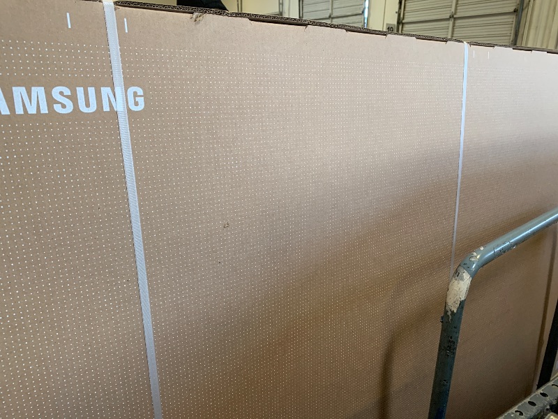 Photo 1 of Samsung 85-Inch Class QLED Q7F Series Samsung Vision AI Smart TV (2025 Model, 85Q7F) Quantum HDR, Object Tracking Sound Lite, Q4 AI Gen1 Processor, 4K upscaling, Gaming Hub, Alexa Built-in